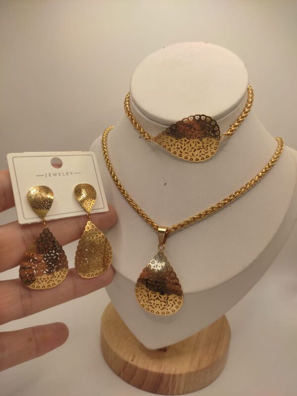 Parure oriental en acier inoxydable