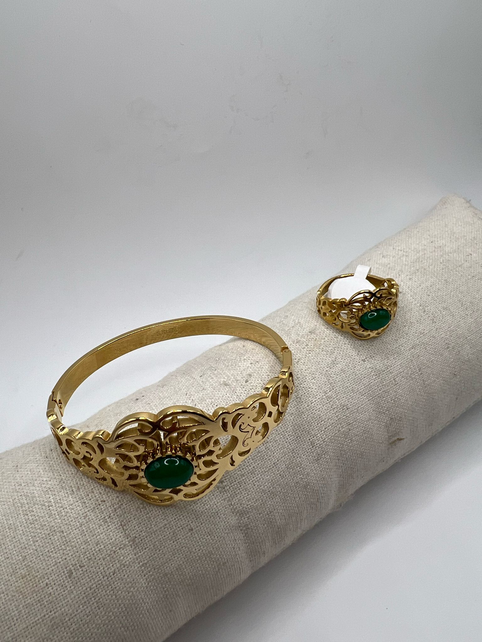 ensemble bracelet et bague oriental en acier inoxydable