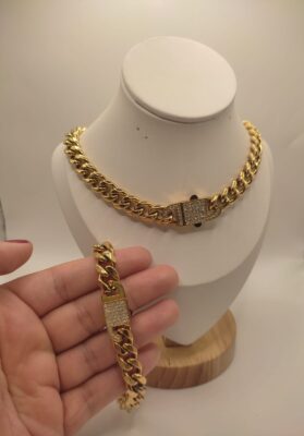 Ensemble monaco strass en acier inoxydable